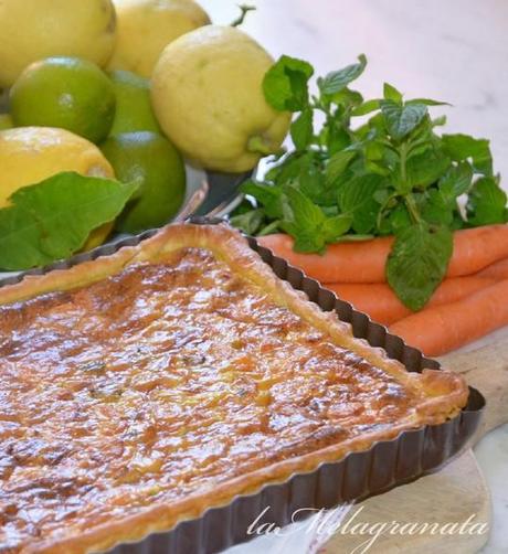 Quiche di carote, con curry, menta e zenzero.