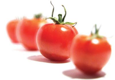 Maschera Fai da Te al Pomodoro Contro Acne e Brufoli