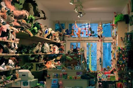 fantasy Amsterdam - design, toys, old movies