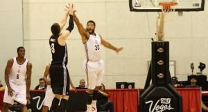 RoyceWhite summer league - © 2012 media.oregonlive.com