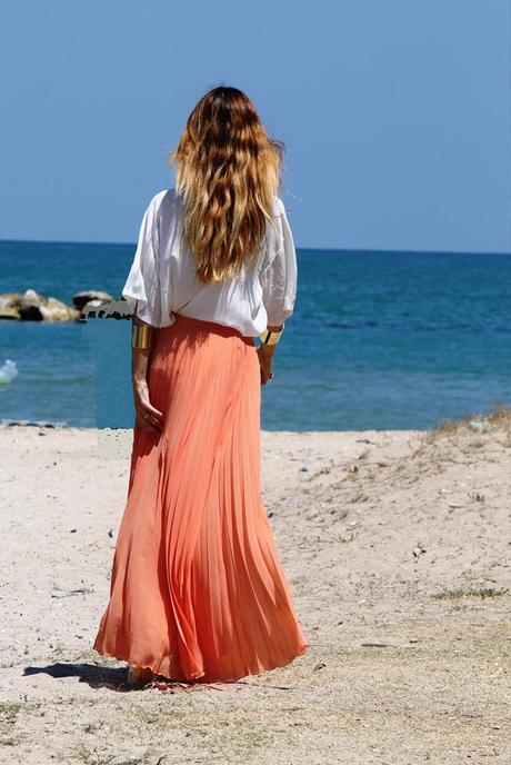 Gipsy skirt in a wild beach