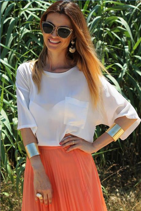 Gipsy skirt in a wild beach