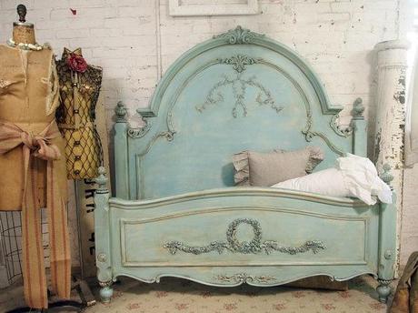 Blu shabby letto