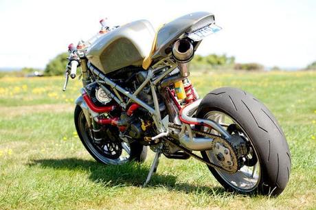 Desmo 4 Cafe Racer