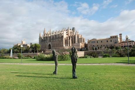una immagine di Cattedrale di Palma 620x415 su Joan Miró a Maiorca: un Ritorno alle Origini