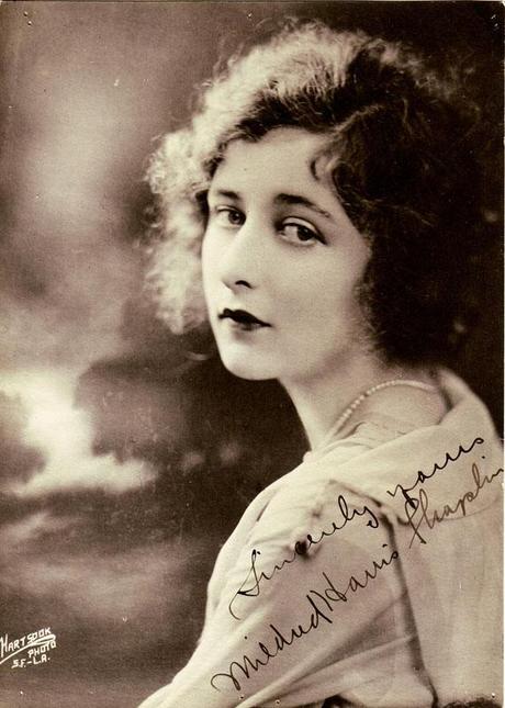 una immagine di Mildred Harris su 20 luglio 1944: Muore Mildred Harris