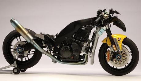 Kawasaki ZX-10R Trick Star 2010 by Utage Factory House (Fujimi)