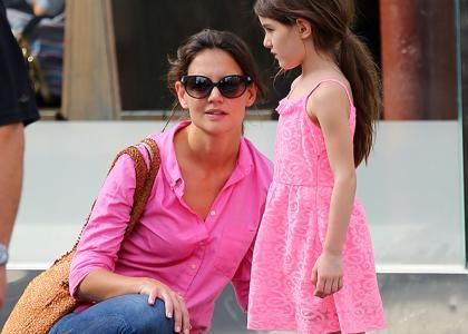 Incidente stradale per Katie Holmes e la figlia Suri Cruise