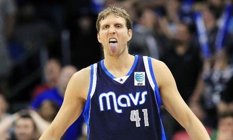 dallas-mavericks-dirk-nowitzki-uni-ads