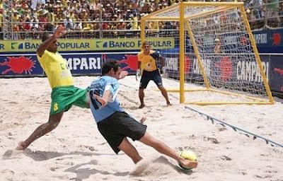 FOLLIE E... - Beach Soccer: vittoria per l’Italia, sconfitta la Germania a Siracusa