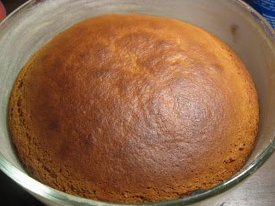 Un'altra tortina senza burro ovvero: La torta al miele di eucalipto
