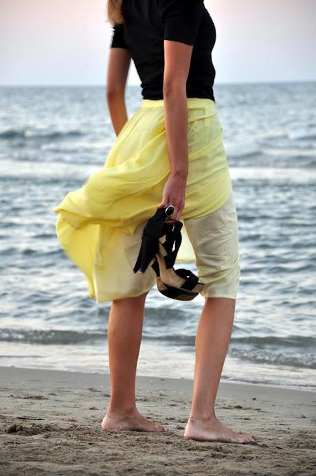 Outfit Yellow long Skirt