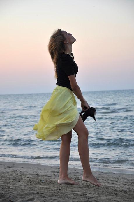 Outfit Yellow long Skirt