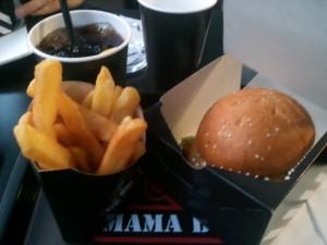 Combo Menu al Mama Burger