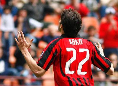 I nuovi numeri di maglia del Milan, la 22 di Kakà non è stata assegnata