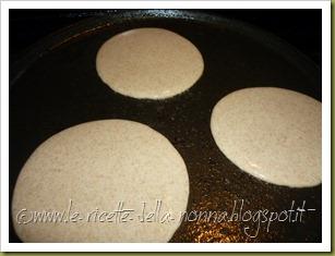 Pancakes ai quattro cereali con latte di soia, zucchero di canna e sciroppo d'agave (4)