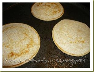 Pancakes ai quattro cereali con latte di soia, zucchero di canna e sciroppo d'agave (6)