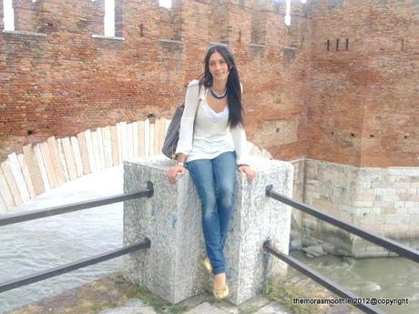 Outfit with necklace with trimmings ...love Castelvecchio