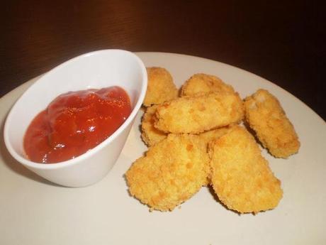 Nuggets alla messicana con insalata guacamole