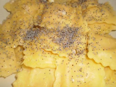 Ravioli al salmone al profumo di limone