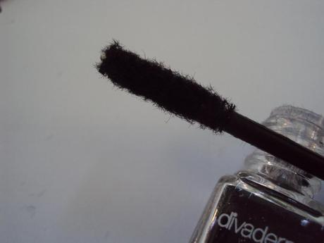 Review - Divaderme Lash Extender