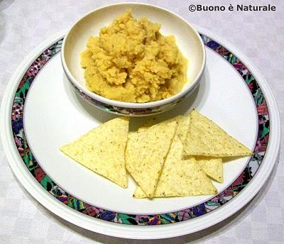 Hummus bi tahina: un antipasto leggero e nutriente