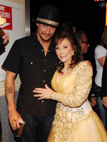 Loretta Lynn con Kid Rock (Foto: Rick Diamond - WireImage)