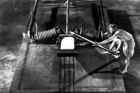 The Incredible Shrinking Man (1957)
