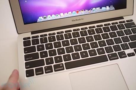 Apple presenta i nuovi MacBook Air da 13 e 11 pollici | Tutte le caratteristiche, le foto ed i prezzi!