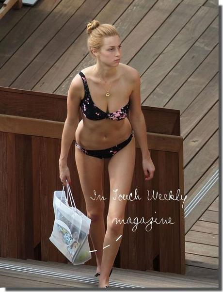 Whitney Port: Bikini babe in Hawaii