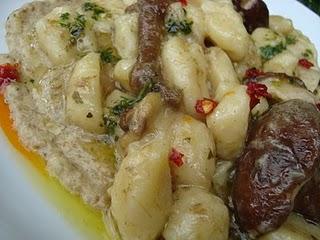 Gnocchi alla crema di funghi