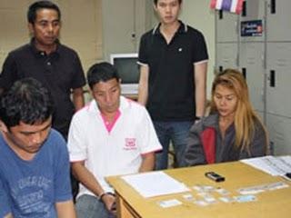 POLIZIA SCOVA SPACCIATORI A PHUKET