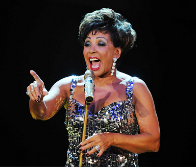 UN ANNO FA ... SHIRLEY BASSEY BBC  ELECTRIC PROMS