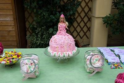 Barbie cake...