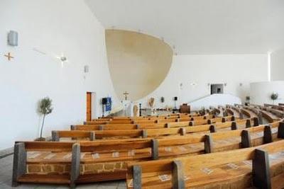 Gibellina, consacrata la chiesa di Quaroni