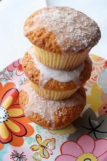 Cocco-milk cupcakes