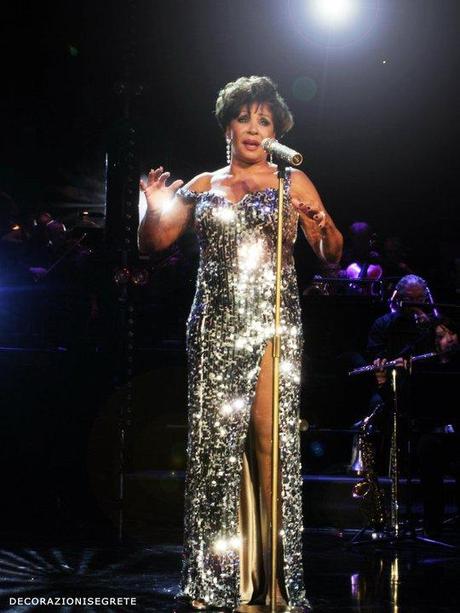 UN ANNO FA ... SHIRLEY BASSEY BBC  ELECTRIC PROMS - LE MIE FOTO