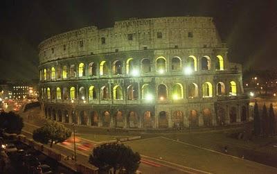 ECCEZIONALE APERTURA AL COLOSSEO....