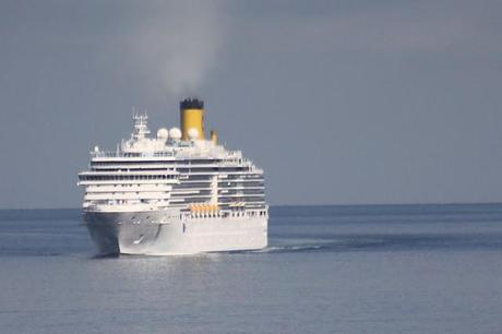 Costa Luminosa a Palermo per il Dry Dock