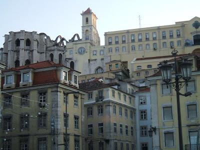 LISBON: TRAVEL TIPS