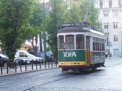 LISBON: TRAVEL TIPS