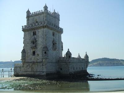 LISBON: TRAVEL TIPS