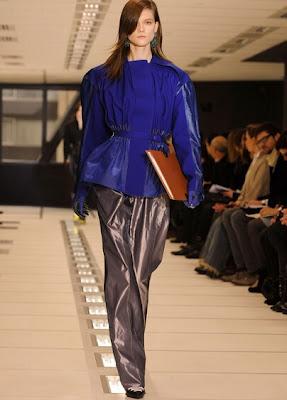 Moda e Tendenze Autunno - Inverno 2012 - 2013   PASSIONE BLU!