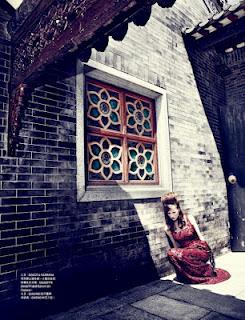 Lera Kvasouka in Dolce & Gabbana su Harper's Bazaar Hong Kong