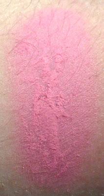 Review&Swatches; ELF STUDIO CREAM BLUSH nella colorazione Flirt