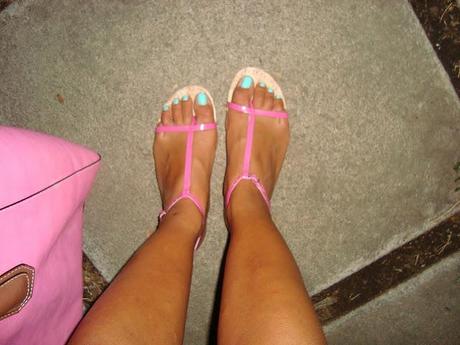 OUTFITS: LIFE IN GREEN HOPE & ROSA FLUO!