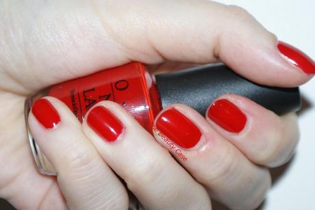 Painting a Burning Cosmo. Chapter 1, Pegasus Seiya (OPI Big Apple Red)