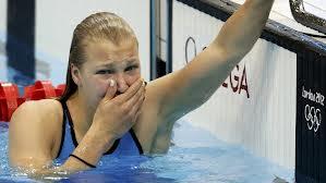 Ruta Meilutyte, la 15enne che vince l'oro nei 100 rana alle olimpiadi!