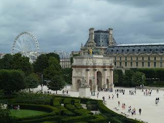 Unboxing Paris