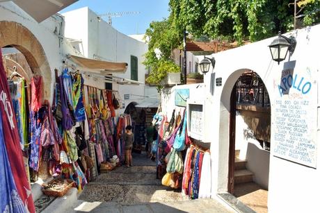 In diretta da Riviera: Rodi e il pittoresco villaggio di Lindos